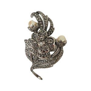 KJL Kenneth J Lane for Avon Marcasite Floral Brooch Pin With Faux Pearls Vtg